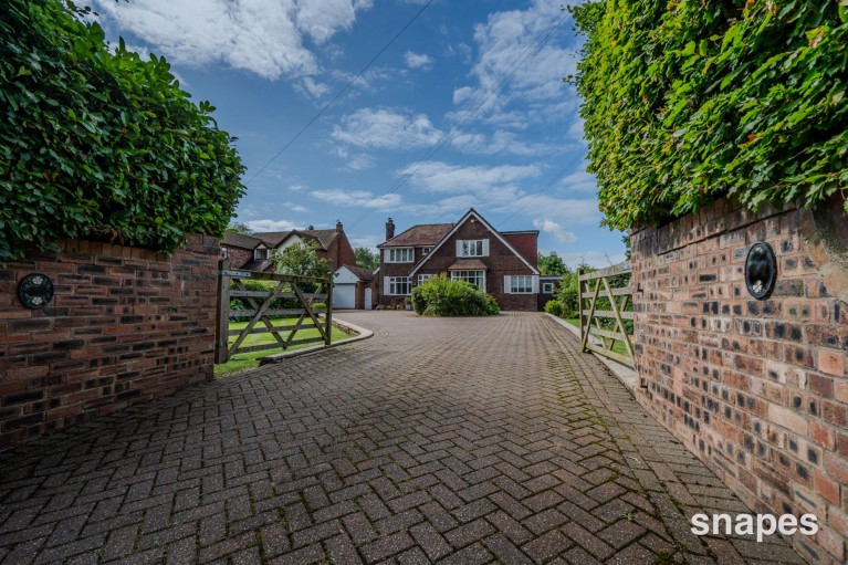 Image of Hall Moss Lane, Bramhall, SK7