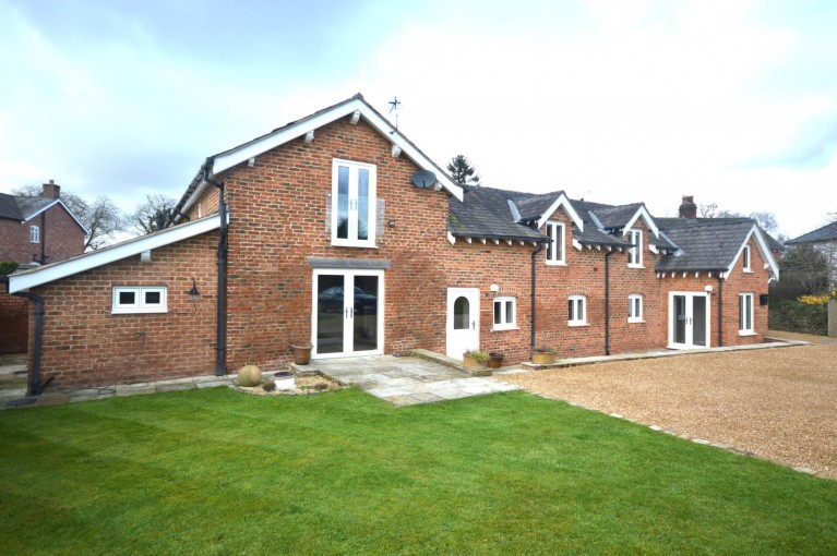 Image of Lilly Barn, Chester Road, Woodford